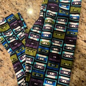 LuLaRoe Colorful Cassette Print Leggings